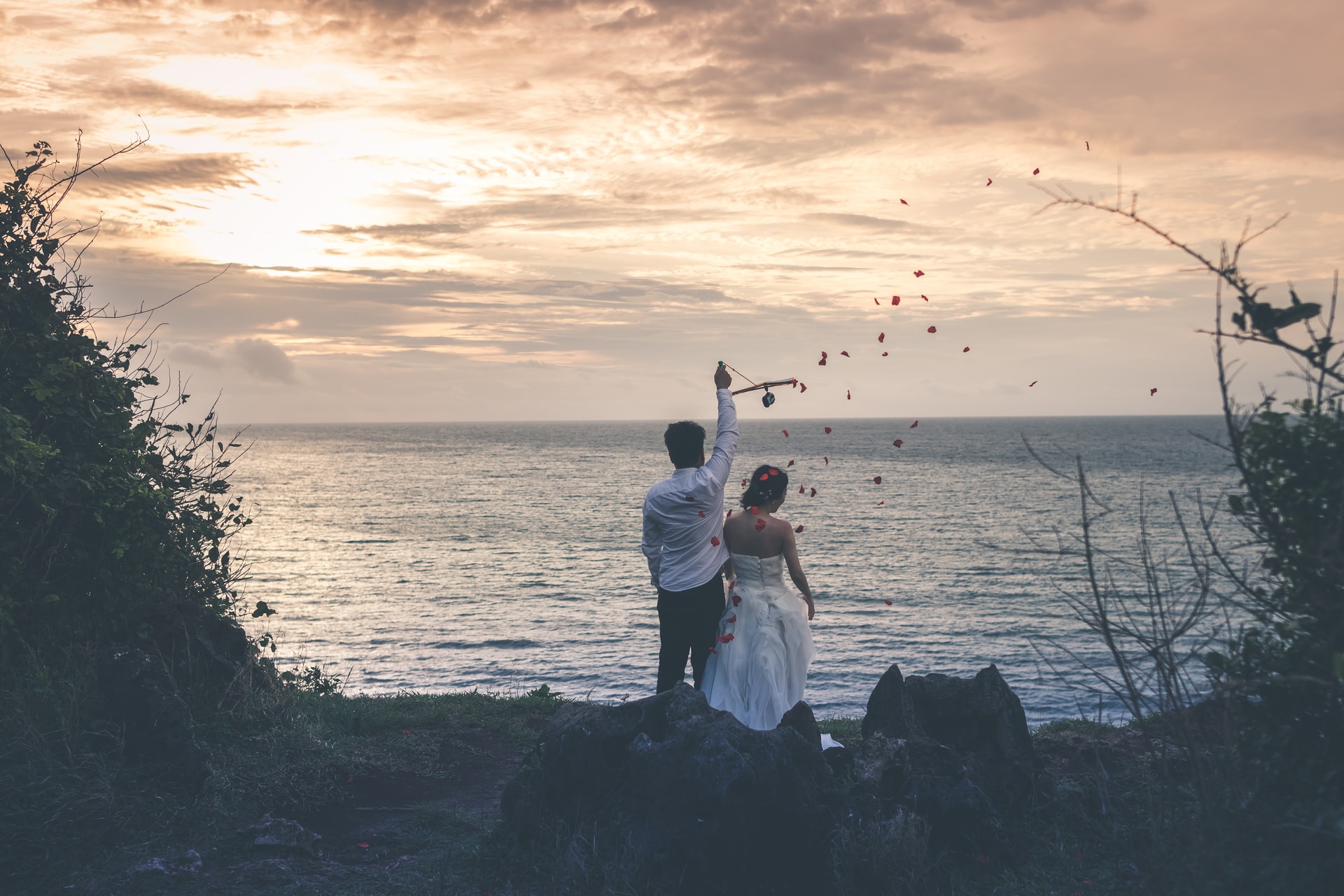 When Is The Best Time to Get Married in Medical School? (11 Big