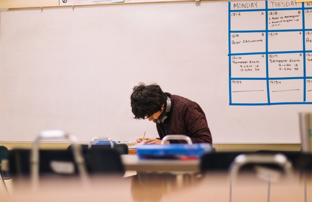 do-medical-schools-look-at-high-school